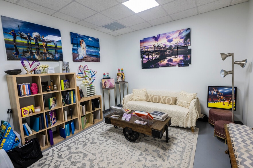 More Photos Of 5149 Powerline Rd, Fort Lauderdale Storefront For Lease