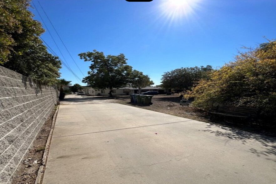 More Photos Of 10898 Olinda St, Sun Valley Land For Sale