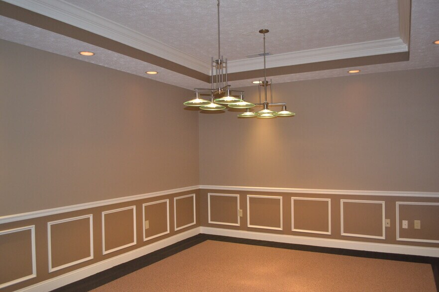 More Photos Of 3930 Mezzanine Dr, Lafayette Medical For Lease