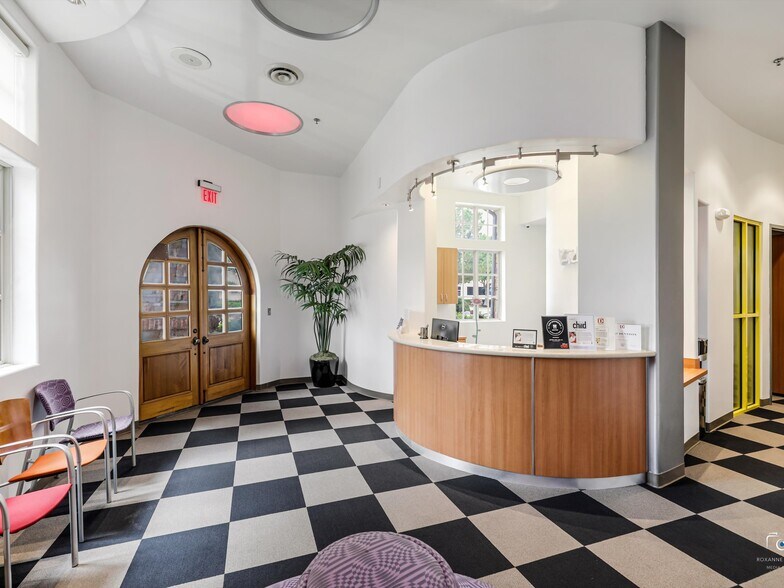 More Photos Of 3001 Dallas Pky, Plano Medical For Sale