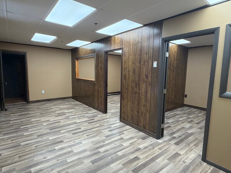 More Photos Of 233 E Bay St, Jacksonville Office For Sale