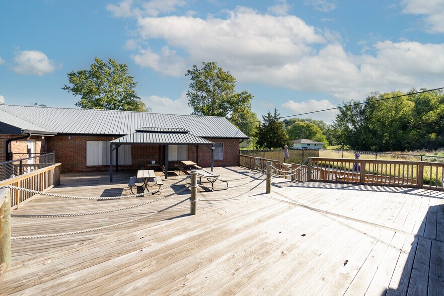 More Photos Of 103 IL-53, Braceville Restaurant For Sale
