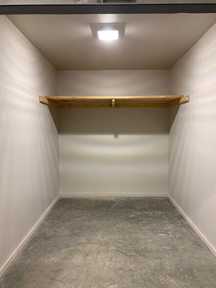 More Photos Of 50 S Main St, Castleton On Hudson Storefront For Sale