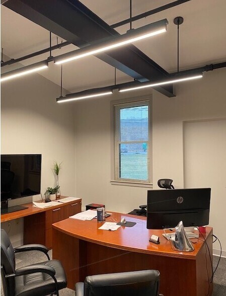More Photos Of 220 Reservoir St, Needham Office For Lease