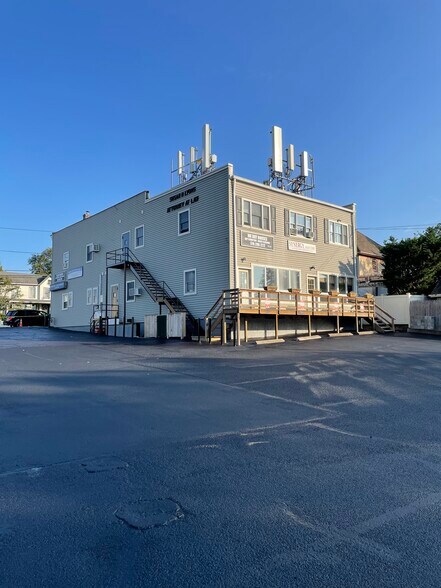 Primary Photo Of 2504 Grand Ave, Baldwin Office For Sale