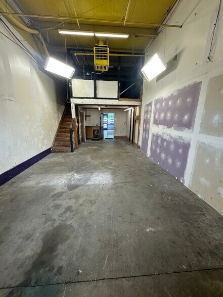 More Photos Of 5350 University Pky, Winston-Salem Unknown For Lease