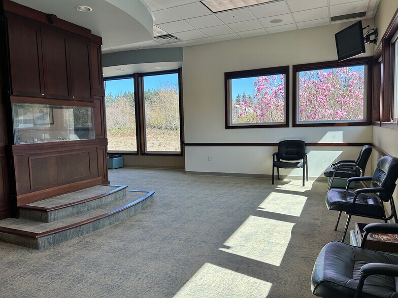 More Photos Of 463 Tremont St W, Port Orchard Medical For Lease