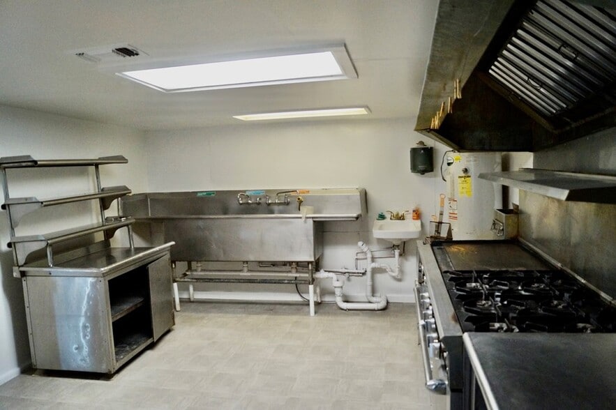 More Photos Of 5901N Golder Ave, Odessa Restaurant For Sale