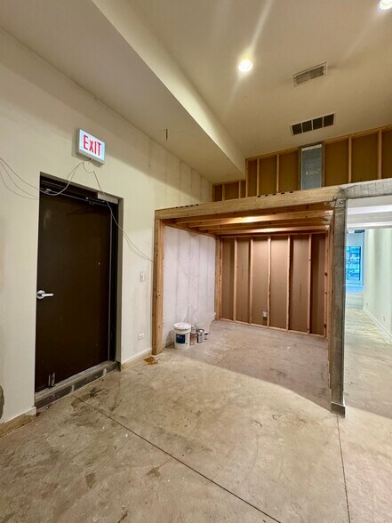 More Photos Of 4835-4845 N Damen Ave, Chicago Multifamily For Sale