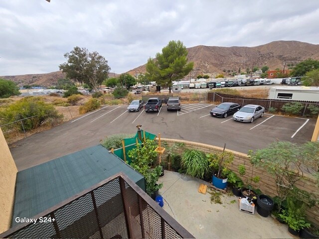 More Photos Of 17717 Scherzinger Ln, Santa Clarita Apartments For Sale