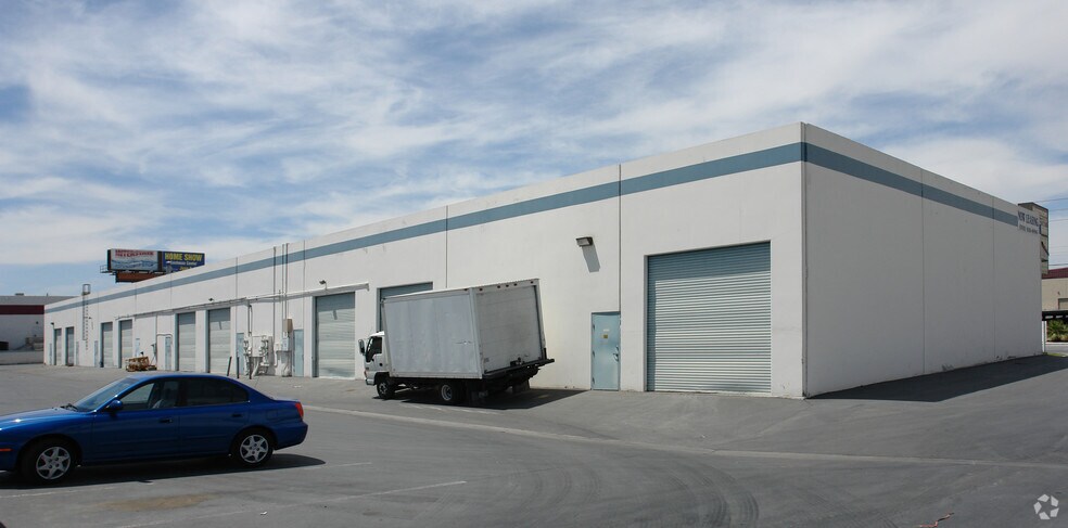 More Photos Of 3535 W Harmon Ave, Las Vegas Light Distribution For Lease