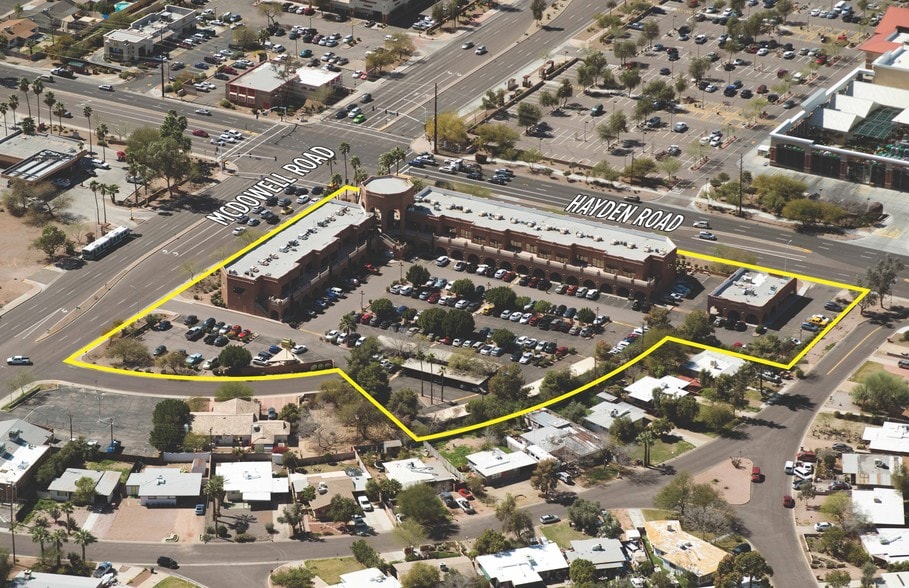 More Photos Of 8010 E McDowell Rd, Scottsdale Office For Lease