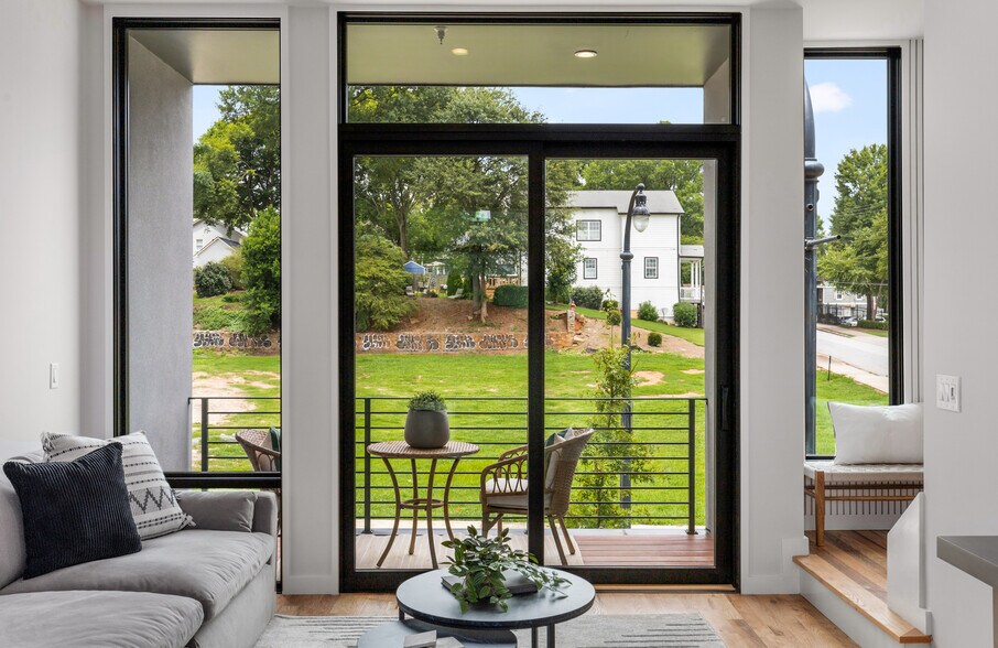 More Photos Of 105 Georgia Ave SE, Atlanta Apartments For Sale