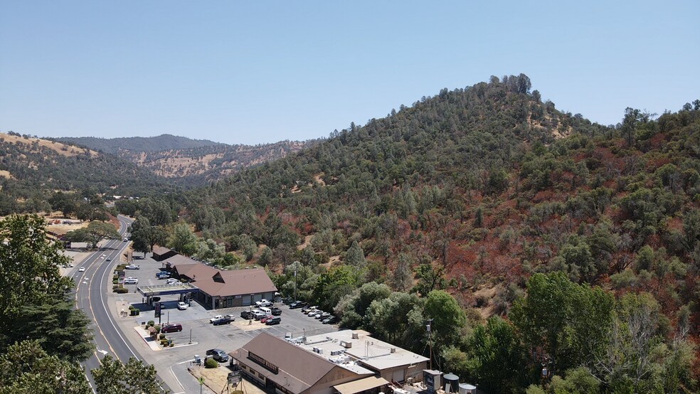 More Photos Of 35335-35297 Highway 41, Coarsegold Freestanding For Lease