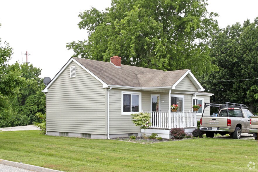More Photos Of 4532 Central School Rd, Saint Charles Office For Lease