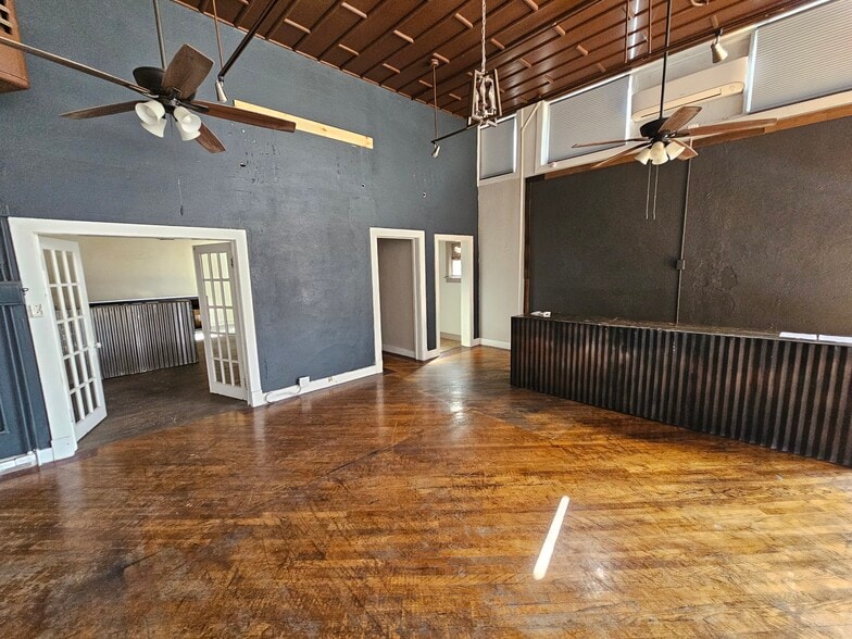 More Photos Of 330 S Union Ave, Pueblo Storefront Retail Office For Lease