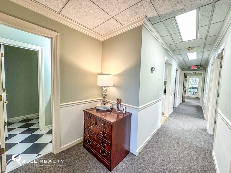 More Photos Of 3007 Piedmont Rd NE, Atlanta Office For Sale