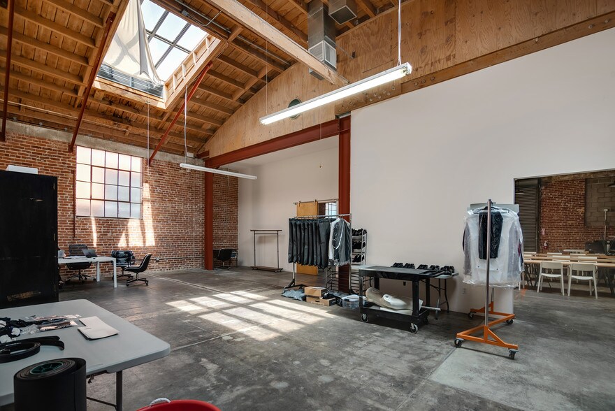 More Photos Of 412-414 Broadway, Santa Monica Loft Creative Space For Lease