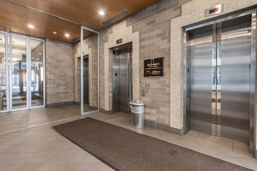 More Photos Of 431 S 7th St, Minneapolis Office Residential For Lease