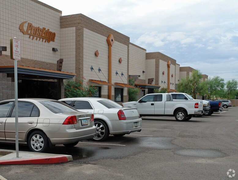 More Photos Of 20815 N 25th Pl, Phoenix Warehouse For Lease