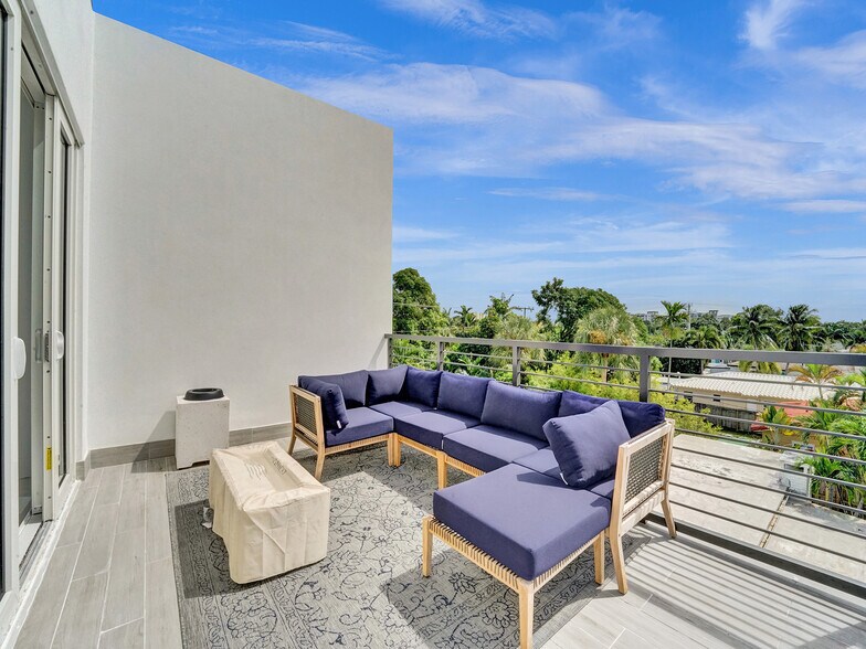 More Photos Of 1220 NE 15th Ave, Fort Lauderdale Apartments For Sale