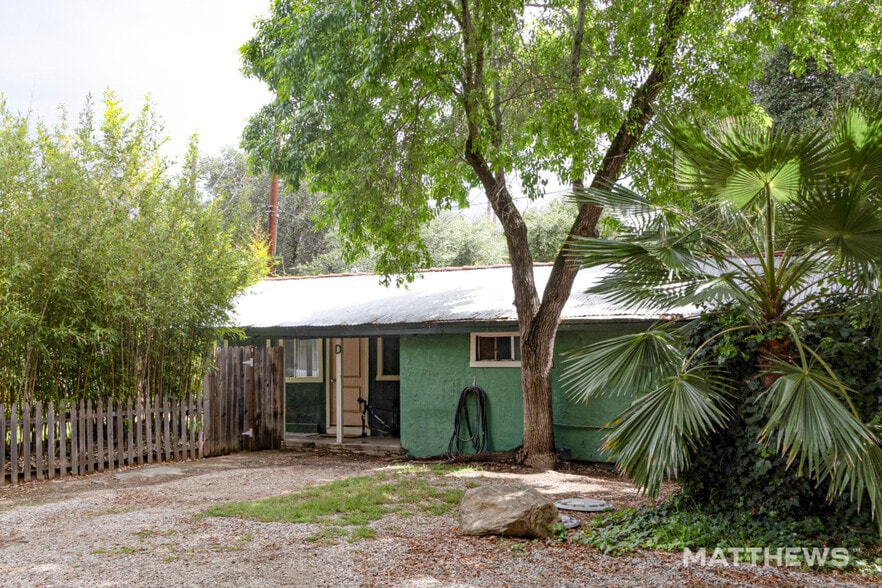 More Photos Of 12246 Sisar Rd, Ojai Apartments For Sale