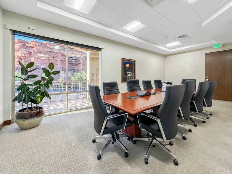 More Photos Of 301 N 200 E, Saint George Medical For Sale