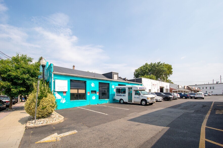 More Photos Of 5 Locust Avenue, Wallington Storefront For Sale