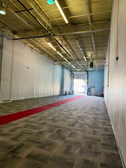 More Photos Of 8390 Terminal Rd, Lorton Flex For Lease