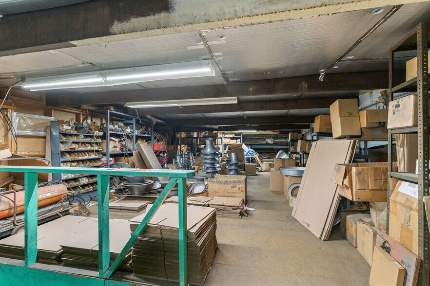 More Photos Of 906 Burnet Ave, Syracuse Warehouse For Sale