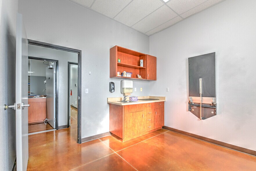 More Photos Of 2740 Homestead Rd, Pahrump Healthcare For Sale