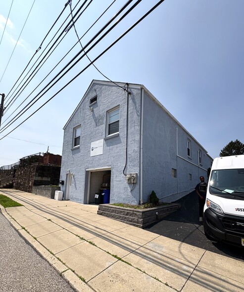 More Photos Of 524 E Elm St, Conshohocken Industrial For Sale
