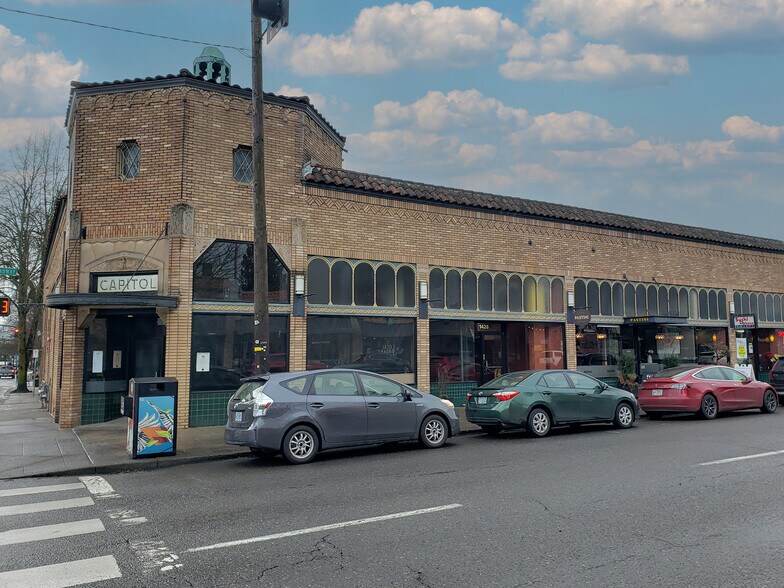 More Photos Of 1440 NE Broadway St, Portland Storefront For Lease