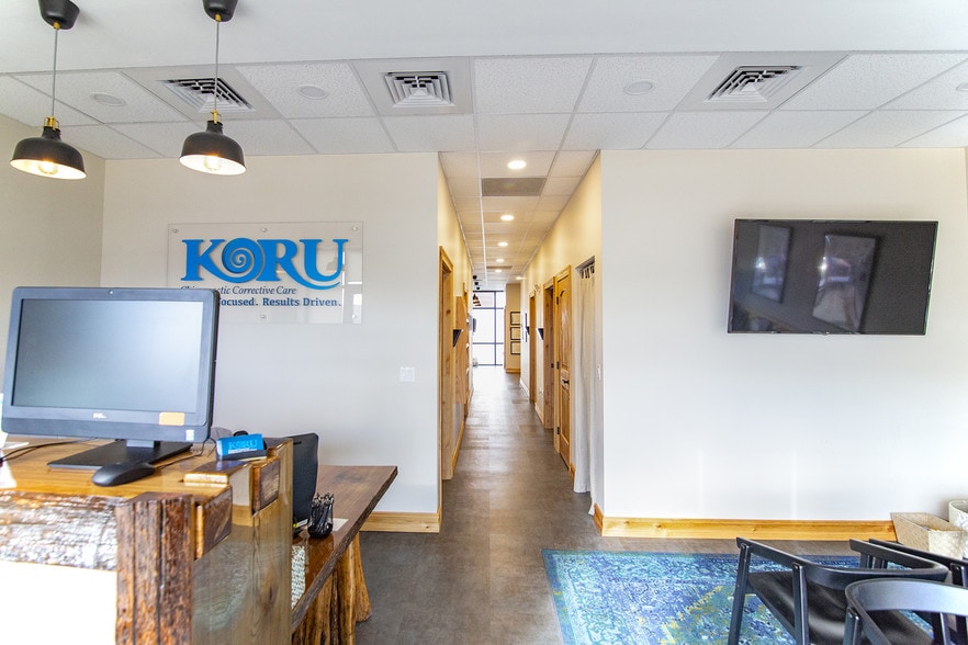 More Photos Of 956 W Cherry St, Louisville Unknown For Lease