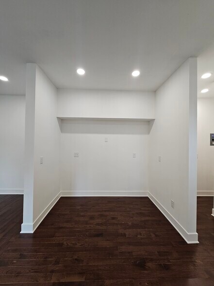 More Photos Of 6229 Cincinnati Brookville Rd, Okeana Storefront Retail Office For Sale