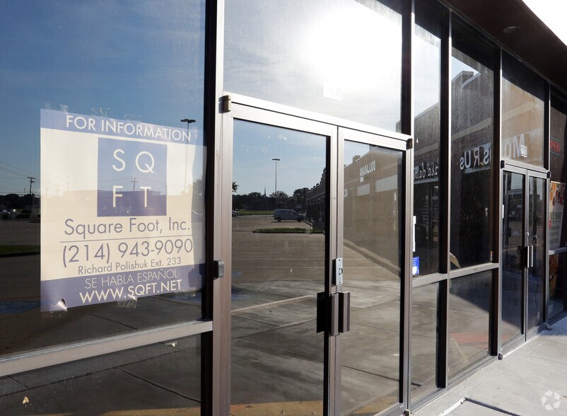 More Photos Of 1201 E Main St, Allen Storefront For Lease