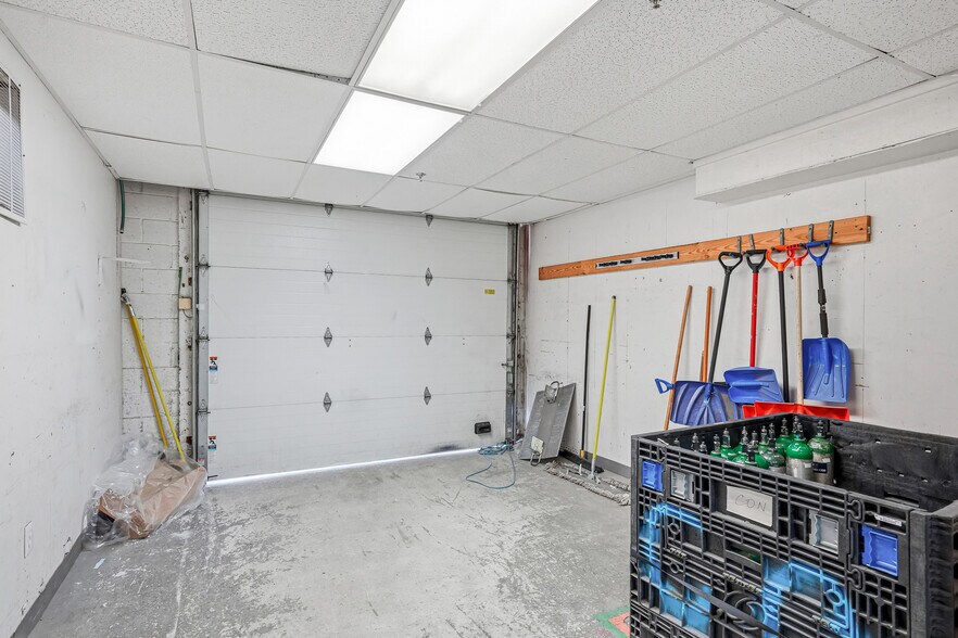 More Photos Of 950 Colwell Ln, Conshohocken Warehouse For Lease