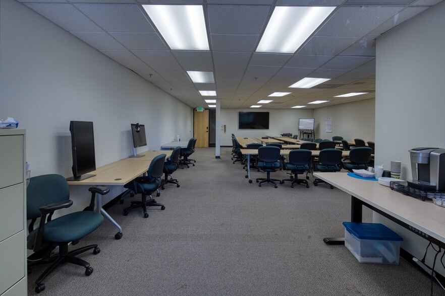 More Photos Of 1754 Technology Dr, San Jose Medical For Sale