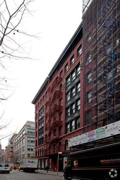 More Photos Of 127-129 Prince St, New York Apartments For Lease
