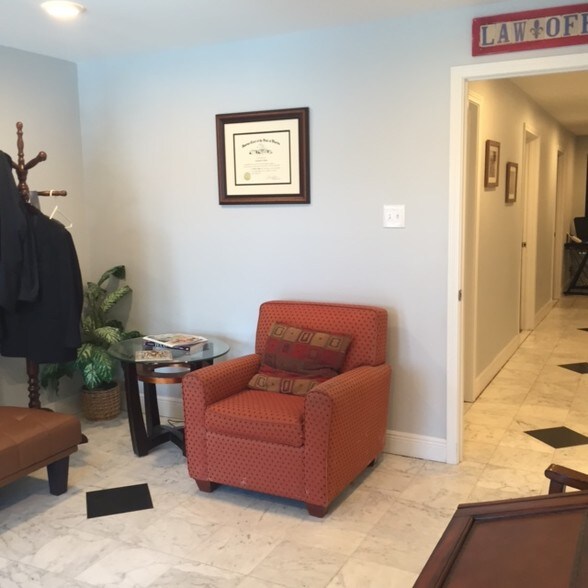 More Photos Of 4405 Zenith St, Metairie Industrial For Sale