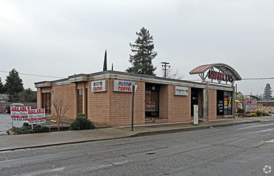 Primary Photo Of 402 Colusa Ave, Yuba City Freestanding For Lease
