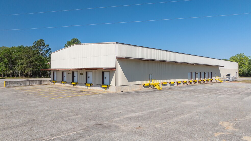 More Photos Of 2476 GA-76 Hwy, Adel Warehouse For Sale