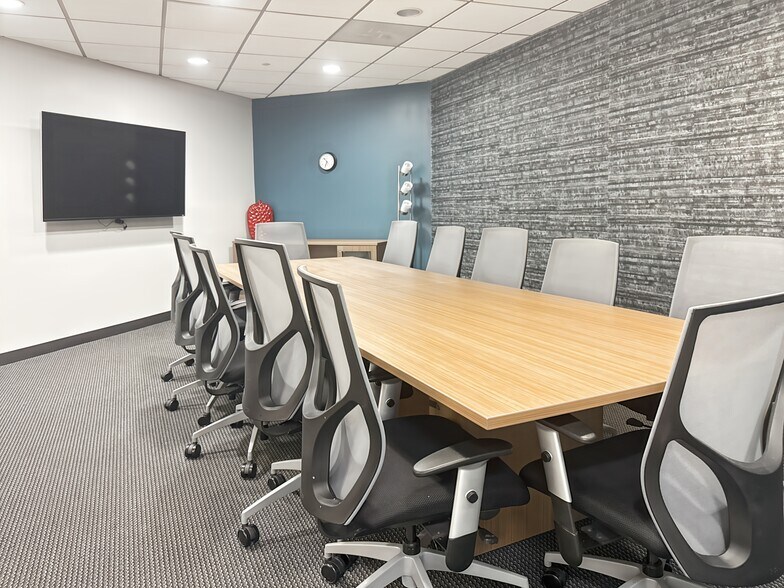 More Photos Of 1221 Brickell Ave, Miami Coworking Space
