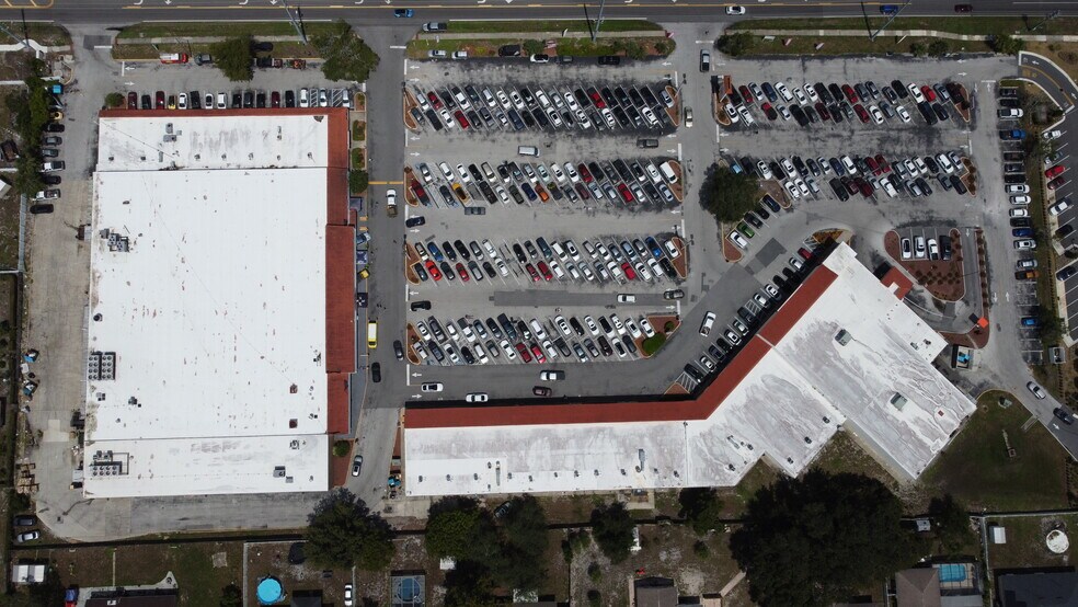More Photos Of 1235 Providence Blvd, Deltona General Retail For Lease