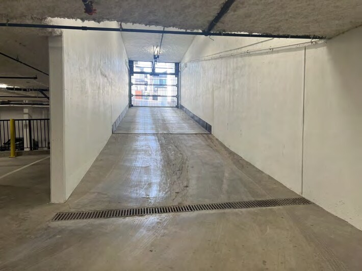 More Photos Of 3056-3068 Kingsway, Vancouver Apartments For Sale