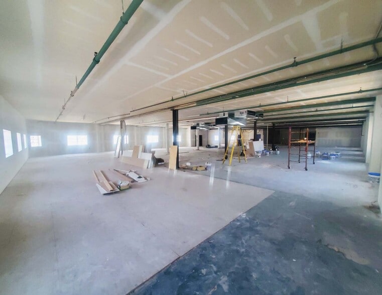 More Photos Of 952-962 Sherman Ave, Elizabeth Storefront Retail Office For Lease