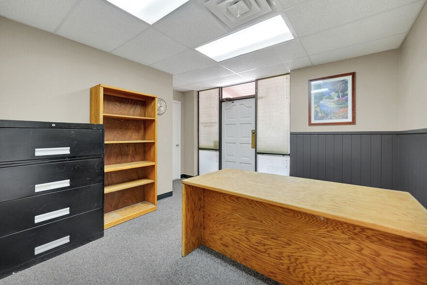 More Photos Of 2651 John Ben Shepperd Pky, Odessa Office For Sale
