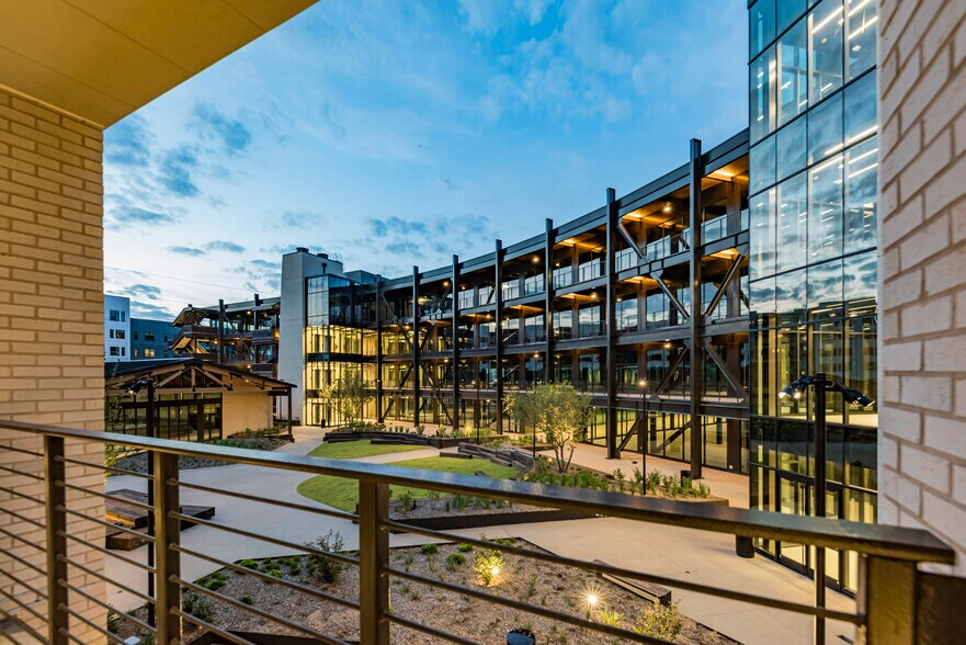 More Photos Of 765 Echo St NW, Atlanta Office For Lease