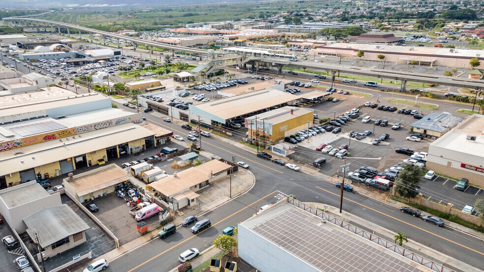 More Photos Of 94-172 Leoleo St, Waipahu Restaurant For Sale