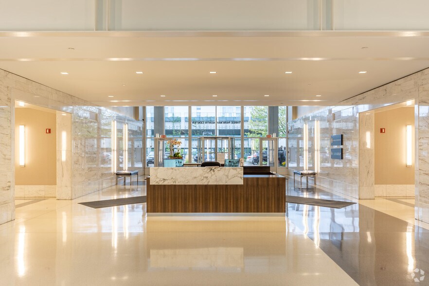 More Photos Of 3 Parkway Blvd N, Deerfield Office For Sale